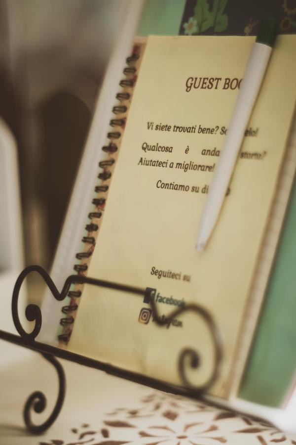 Un Letto Nel Cortile Apartment Bereguardo ภายนอก รูปภาพ